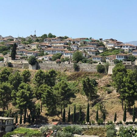 Guest House Marjo Berat Dış mekan fotoğraf