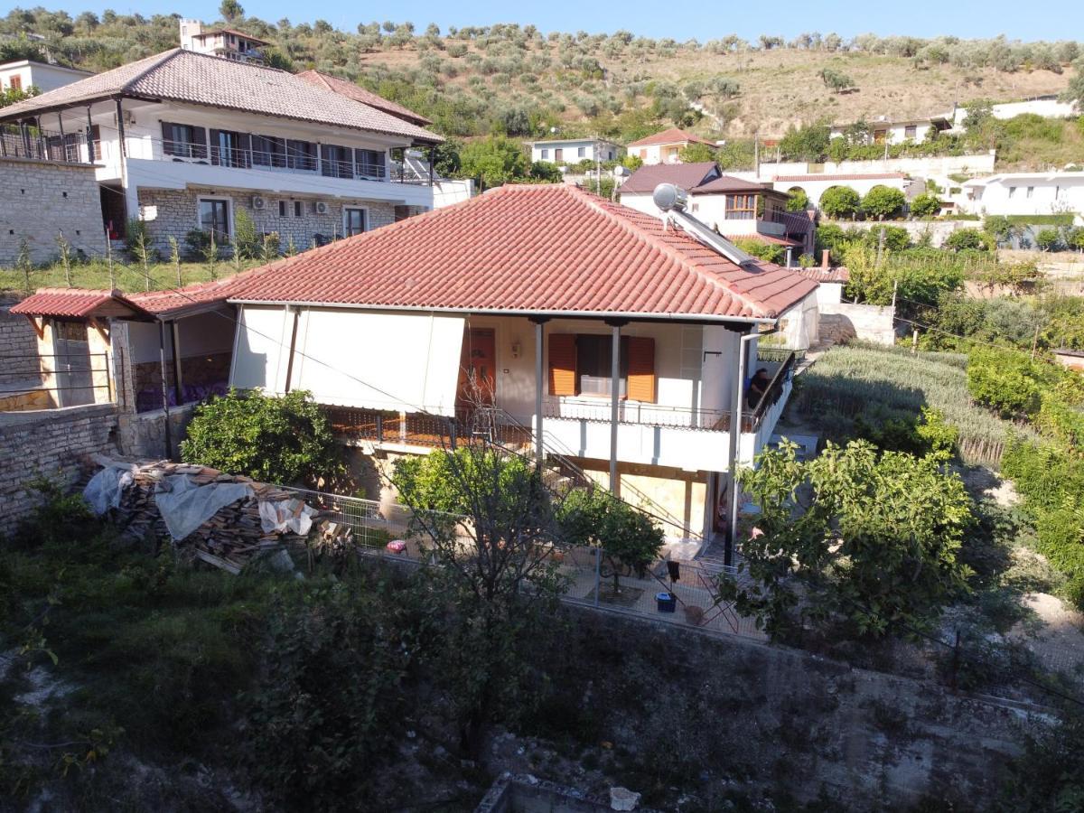 Guest House Marjo Berat Dış mekan fotoğraf