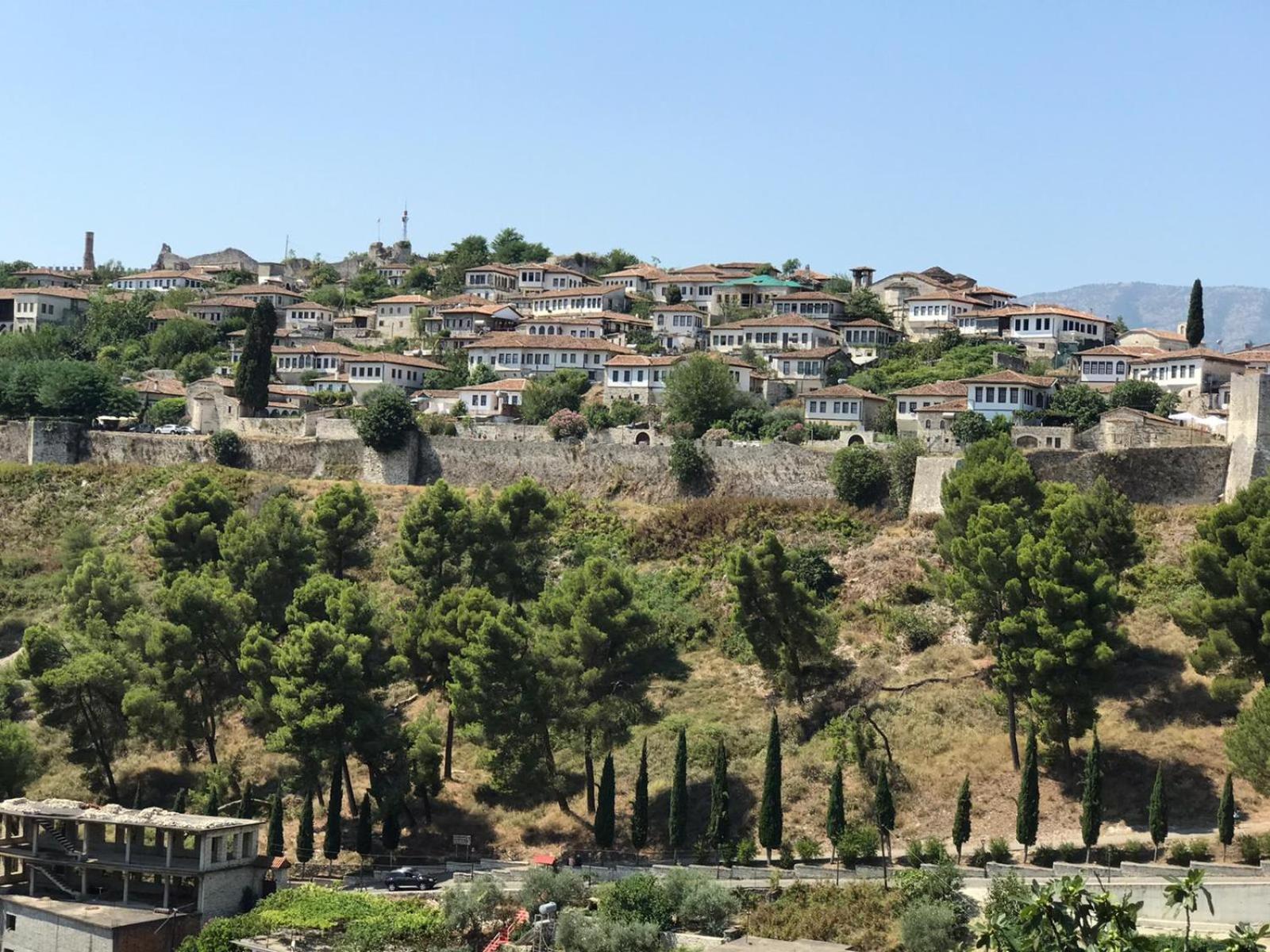 Guest House Marjo Berat Dış mekan fotoğraf